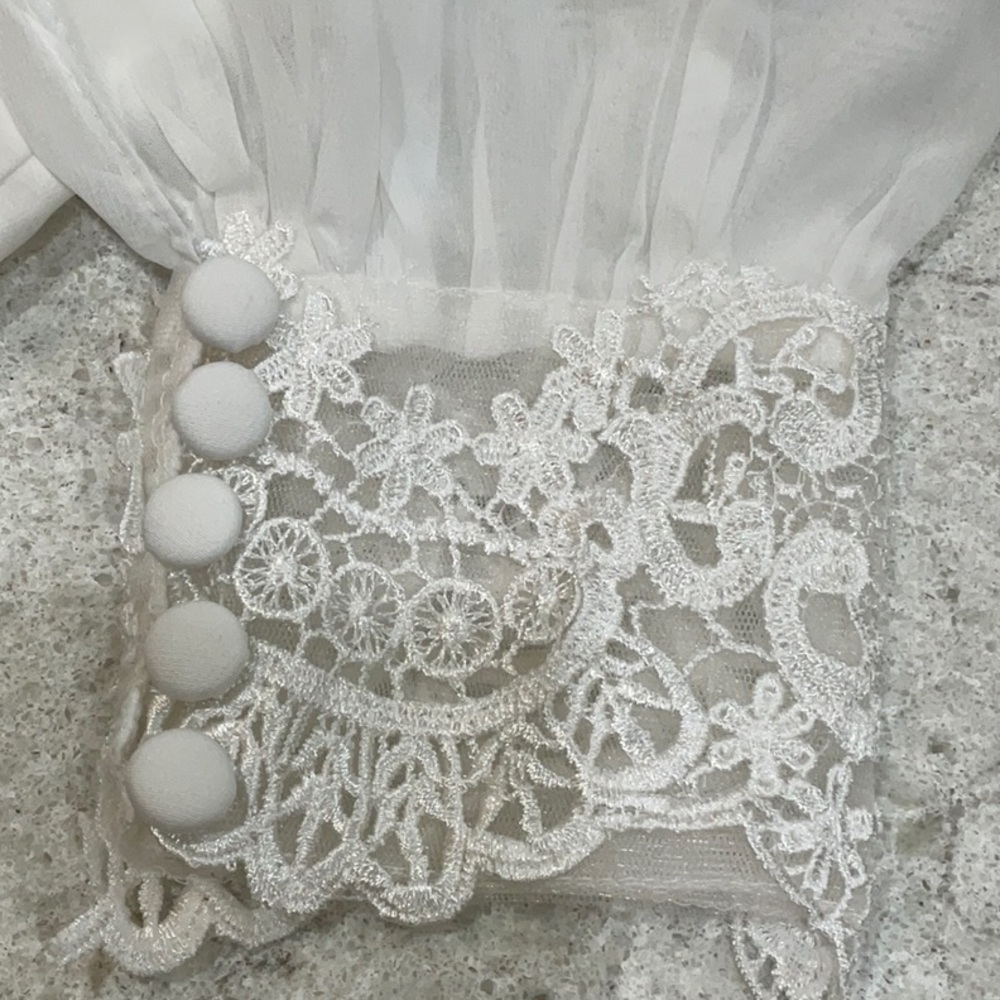 Chiffon long sleeve with lace cuffs boho wedding dress size 10 - Picture 9 of 9